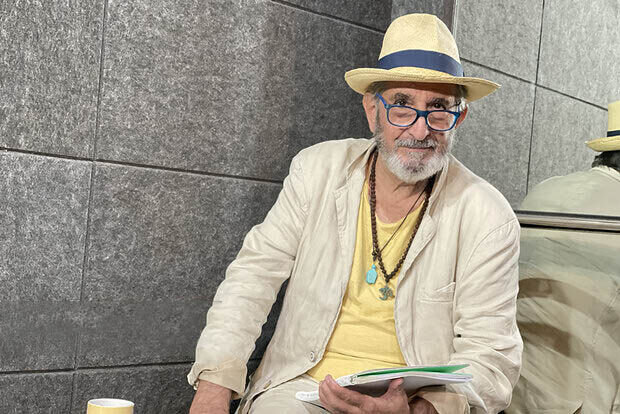 ۷۳ سالگی فرهاد آییش؛ بازیگری که هم مصدق شد، هم سقراط