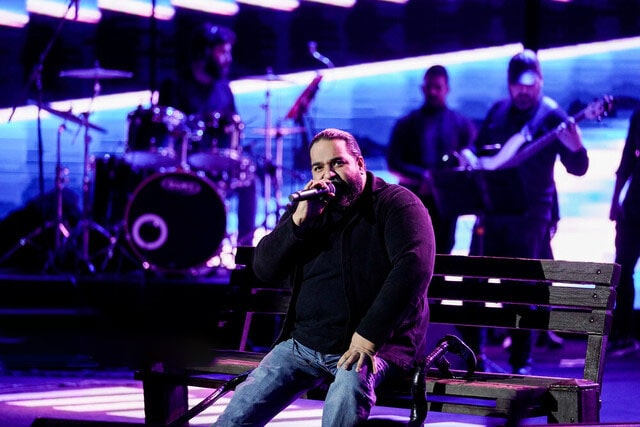 رضا صادقی در حمایت از علیرضا قربانی: نباید زنان را از کنسرت‌ها حذف کنیم