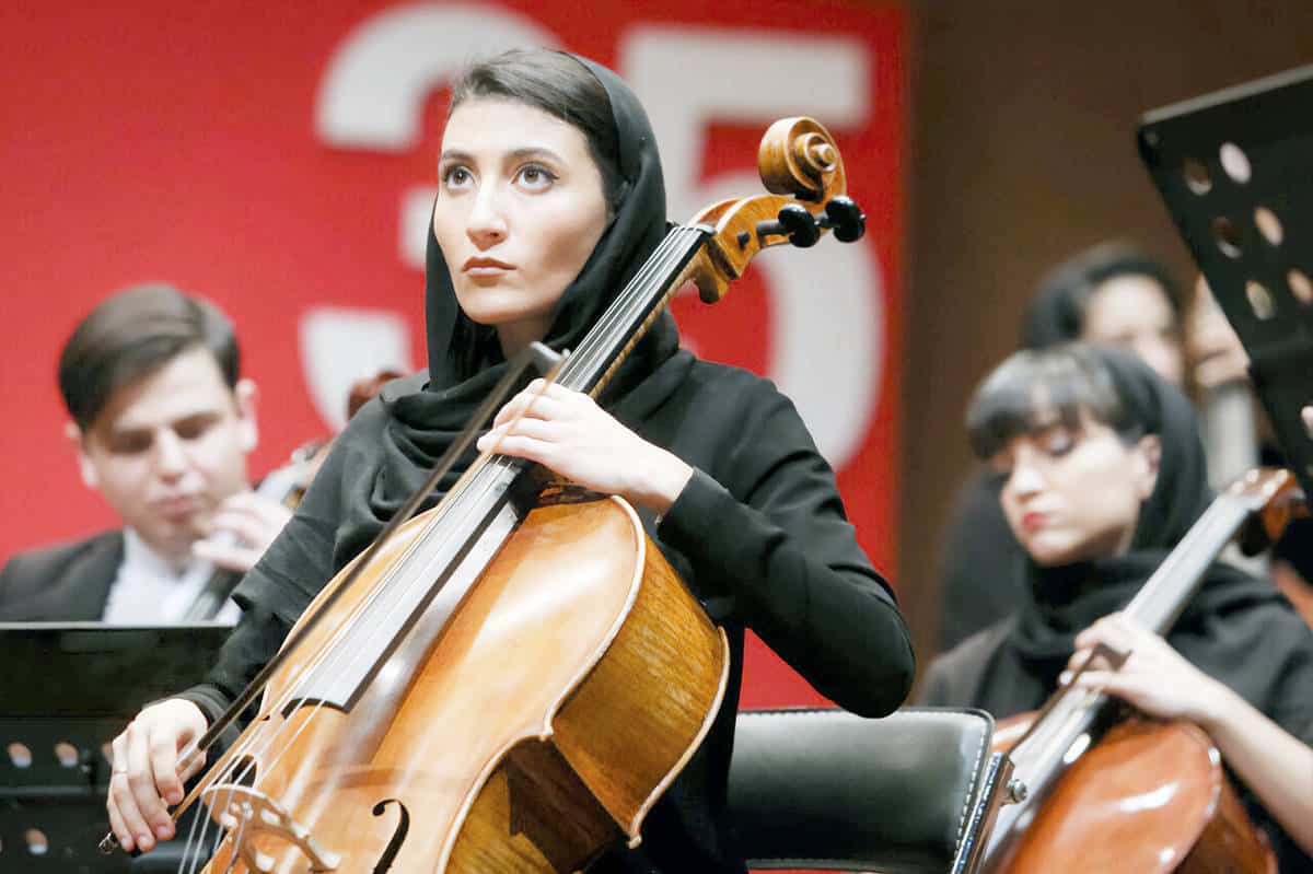 درباره مجوزهای وزارت ارشاد که با فشار گروه‌هایی باطل می‌شود؛ ساز ناکوک گروه‌های تندرو 