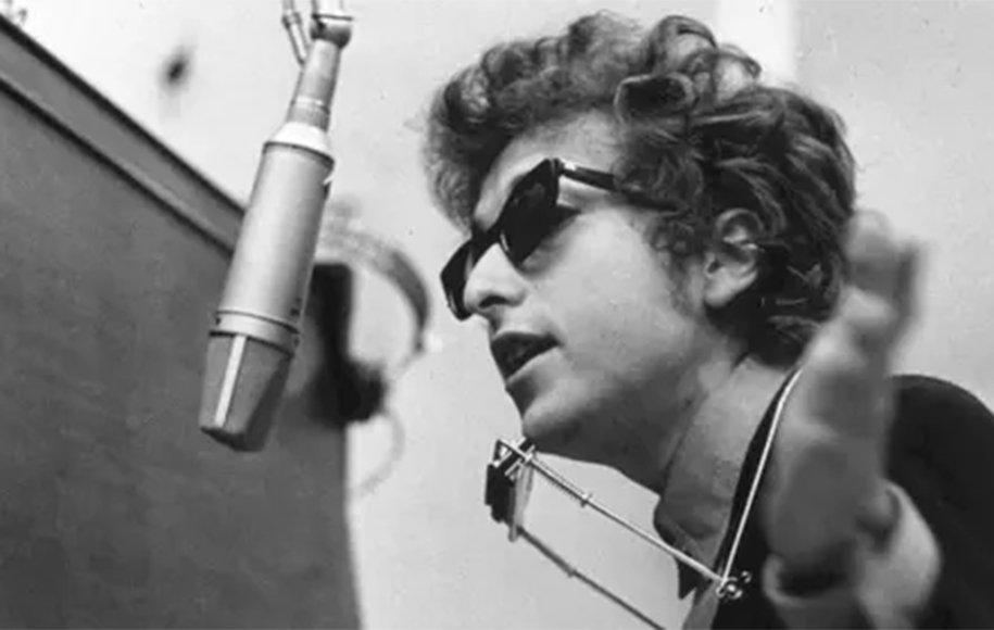 ۱۰ نوازنده برتر هارمونیکا (ساز دهنی)؛ از استیوی واندر تا باب دیلن