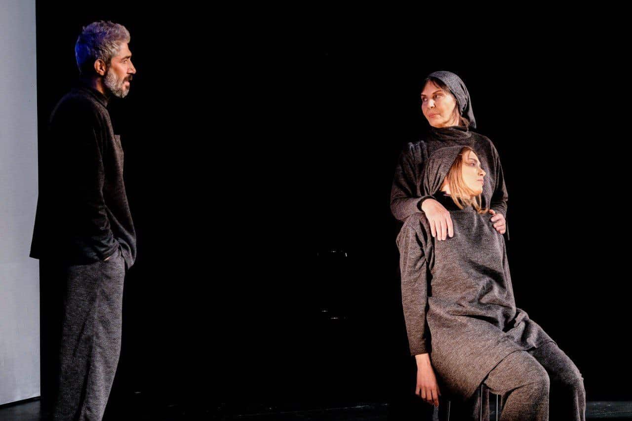 اجراهای پایانی بونکر دوم/شکارچی و قطار، آخرین کار از جلال تهرانی 