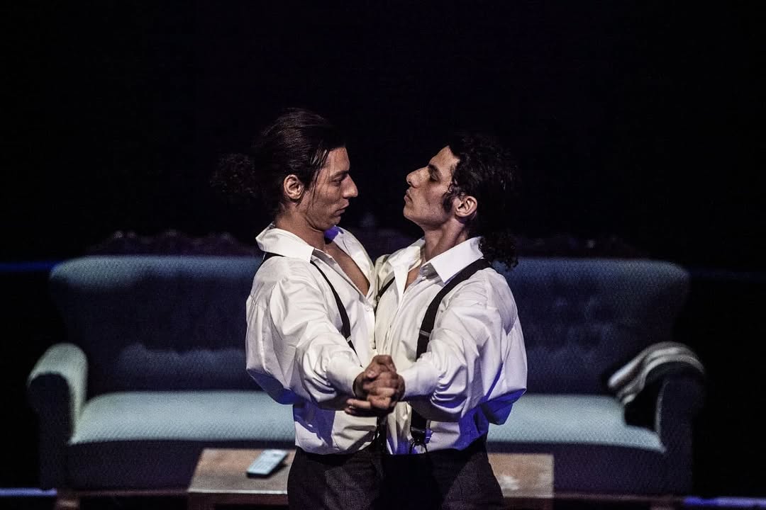 درباره نمایش «من» به کارگردانی مصطفی هرآئینی/ کیست آن‌که من باشم؟