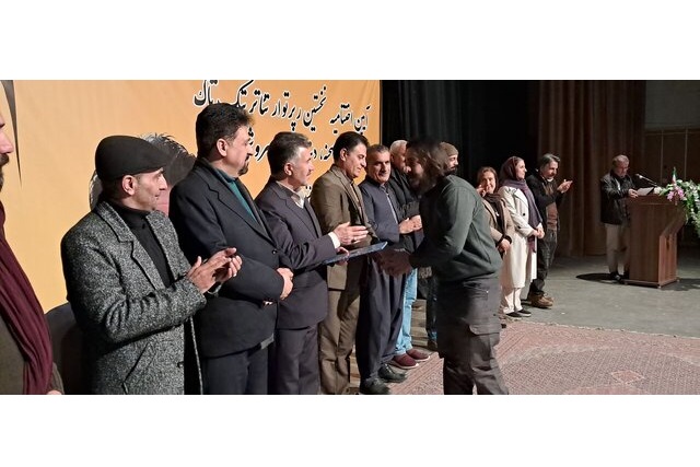 برگزیدگان نخستین رپرتوار تئاتر تیک تاک در سنندج معرفی شدند