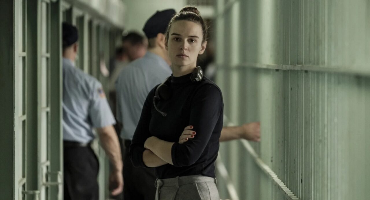 اولین کارگردانی جسیکا لی گانی در سریال Severance تحسین منتقدان را به دست آورد