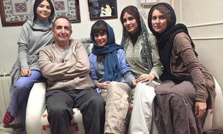 درباره کاناپه؛ اثری که در کارنامه «کیانوش عیاری» شایسته و قابل دفاع نیست درباره کاناپه؛ اثری که در کارنامه «کیانوش عیاری» شایسته و قابل دفاع نیست