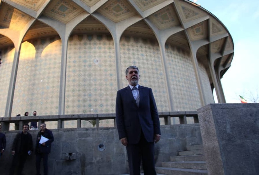 هنرهای نمایشی نباید مورد غفلت قرار بگیرد