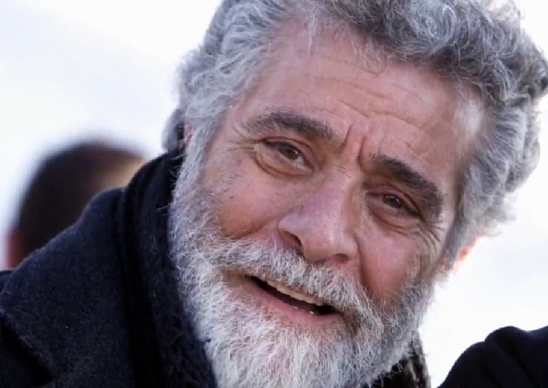 فیلم- روایت بهروز وثوقی از عطشش برای بازگشت به ایران 