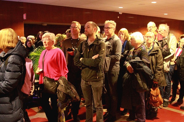 «سايه‌هاى بى‌خورشيد» مورد استقبال تماشاگران جشنواره فیلم گوتبورگ سوئد قرار گرفت