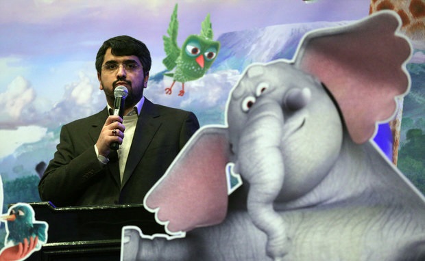 انتقاد تهیه‌کننده «فیلشاه» از دبیر «فجر ۳۸»/ آدرس غلط ندهید!