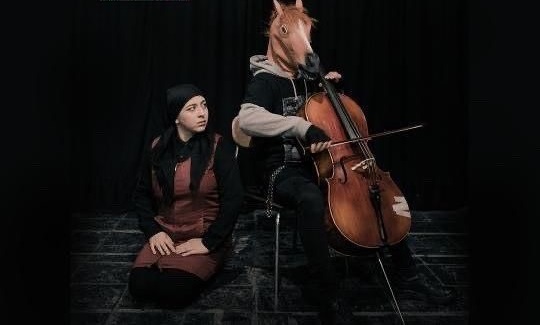 اسب های پشت پنجره به ارومیه رسید 