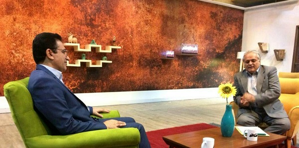 مدیر تئاتر باید توان «نه گفتن، ریسک کردن و شنیدن نقد» داشته باشد