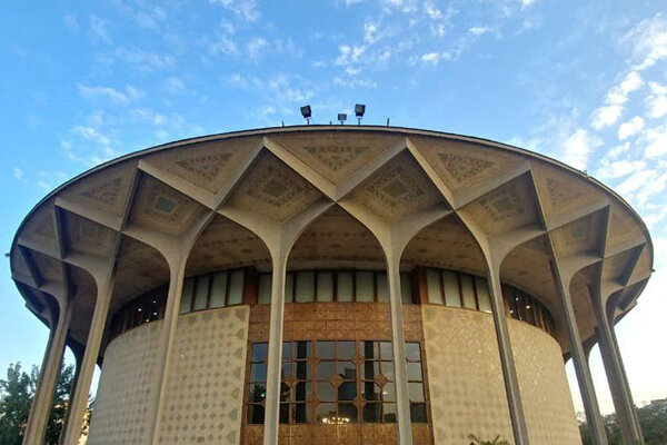 پیام روز جهانی تئاتر: تئاتر؛ به مثابه مکانی مقدس  پیام روز جهانی تئاتر: تئاتر؛ به مثابه مکانی مقدس