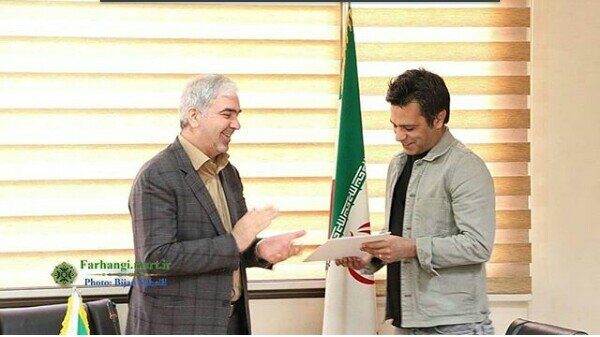 امیدوارم نیمه دوم فروردین فراخوان جشنواره‌ی تئاتر دانشگاهی را منتشر کنیم