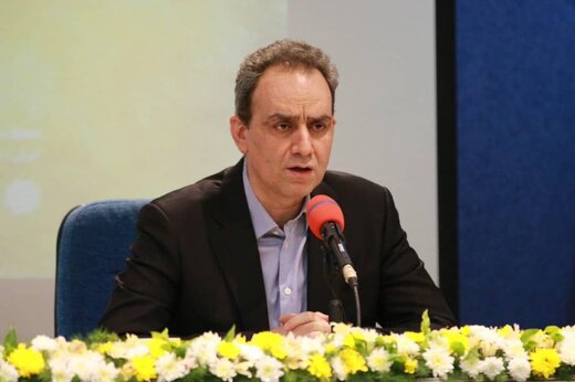 وقت پایان/ شهرام کرمی استعفا داد