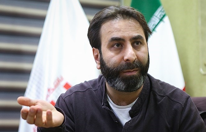 یوسف باپیری: باید نظام تخصیص بودجه در تئاتر یک بار دیگر بازنگری شود / تدریس در حوزه‌های بازیگری و کارگردانی به صورت آنلاین امکان‌پذیر نیست 