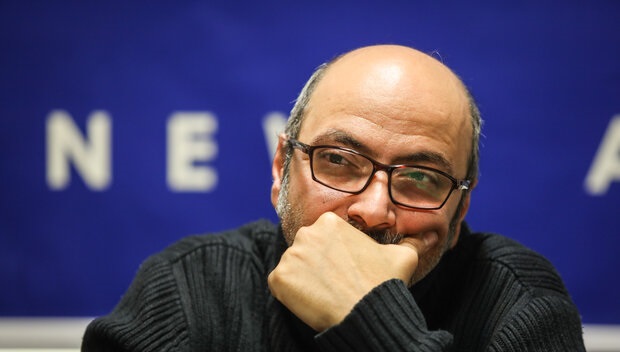 چرا تعطیلی تئاتر و سینما مقطعی تمدید می‌شود؟