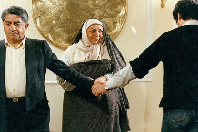 پخش «اجاره نشین ها»ی داریوش مهرجویی از رادیوفیلم  پخش «اجاره نشین ها»ی داریوش مهرجویی از رادیوفیلم