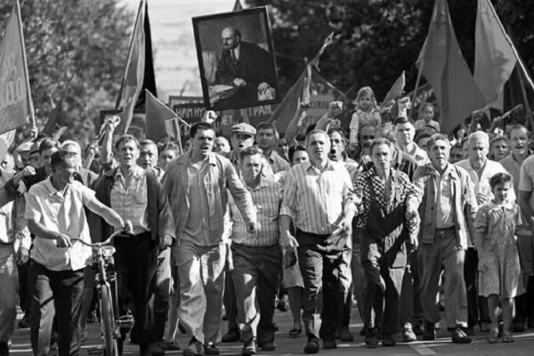 روسیه با «رفقای عزیز» راهی اسکار ۲۰۲۱ می‌شود