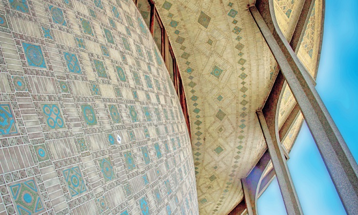 گفت‌وگو با بهروز غريب‌‎پور درباره «تئاتر شهر» و علی سردارافخمی / معماری با نگاه عميق ملی