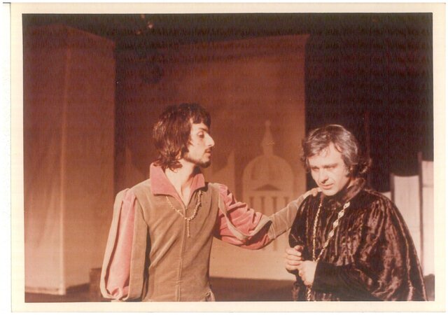 اولین مکان درخشش اصغر فرهادی و نوید محمدزاده / چرا تالار مولوی آرشیو ندارد؟