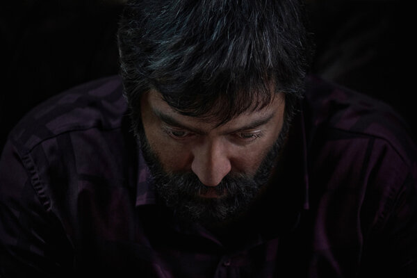 اولین تصویر از فیلم تازه نرگس آبیار منتشر شد/گریم بهرام رادان در «ابلق» اولین تصویر از فیلم تازه نرگس آبیار منتشر شد/گریم بهرام رادان در «ابلق»