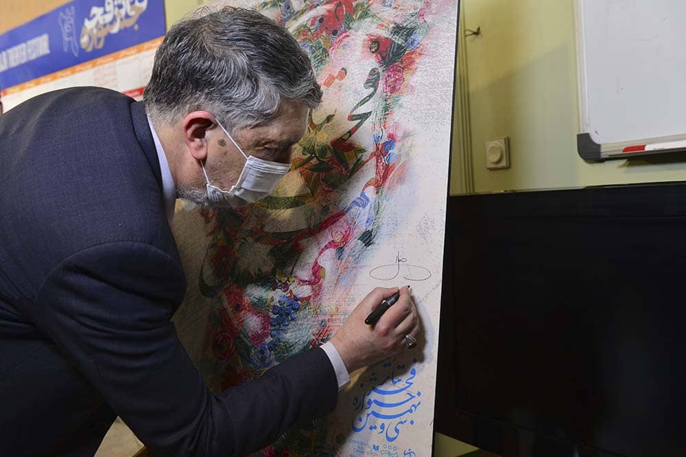 سید عباس صالحی: ضبط حرفه‌ای نمایش‌ها، فرصتی جدید برای تقویت اقتصاد تئاتر و گسترش مخاطبان است