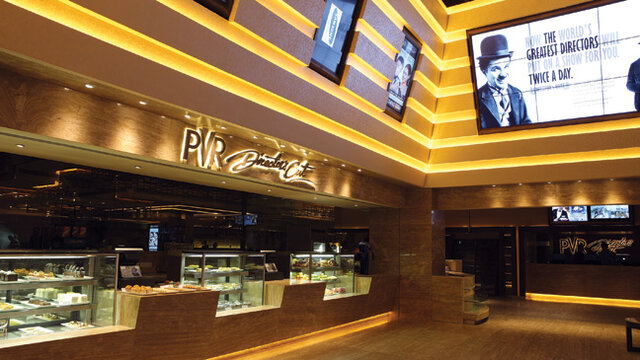  سینماهای هند با ۱۰۰ درصد ظرفیت فعال شدند