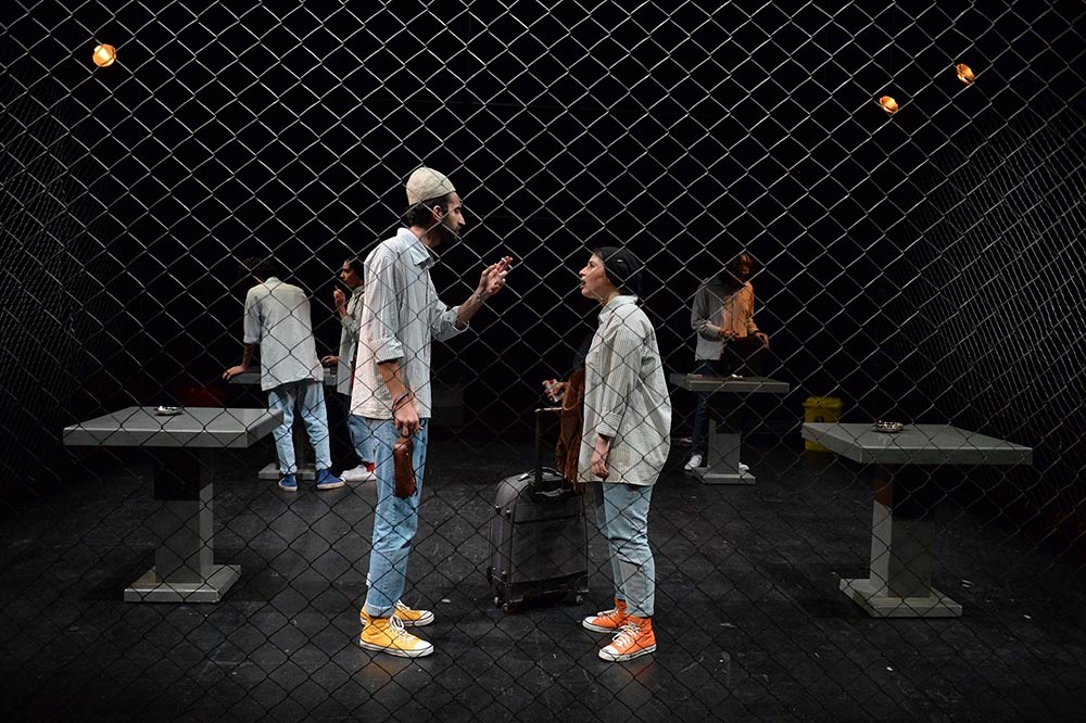 گزارش تصویری- اجراهای روز نخست جشنواره 39 تئاتر فجر