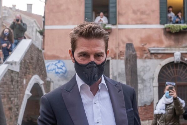 فیلم تام کروز دوباره متوقف شد/ بازگشت عوامل از ابوظبی به خانه