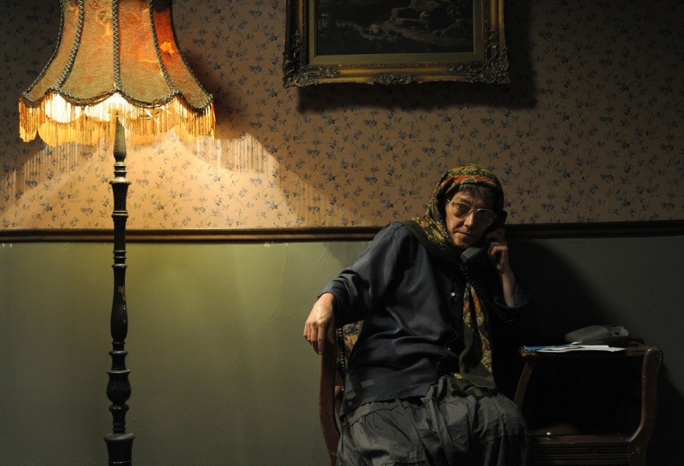 «مامان» فیلمی که قربانی فیلمنامه ‌می‌شود/روایتی بدون تعلیق از «آرش انیسی» 