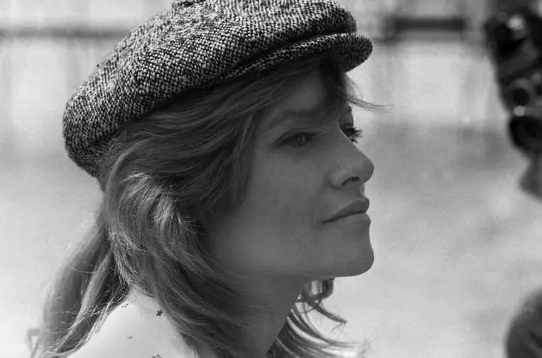 همسر آلن دلون از دنیا رفت