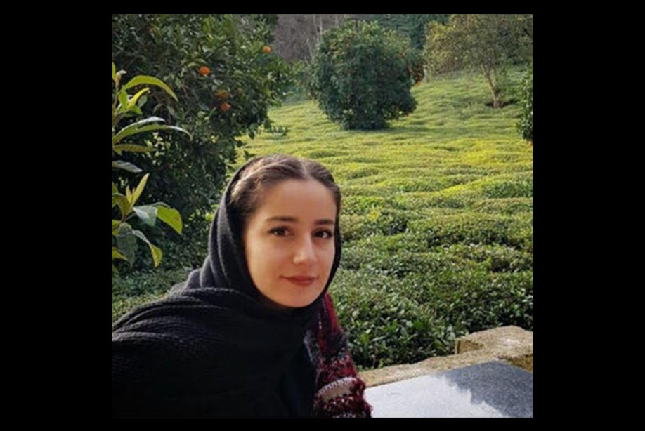 اولین روز از جشنواره تئاتر فجر به نرجس خانعلی زاده تقدیم شد / برنامه اجراهای روز دوم