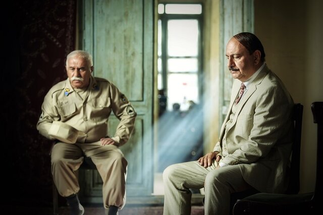 سفر به حاشیه برای نقد مردم