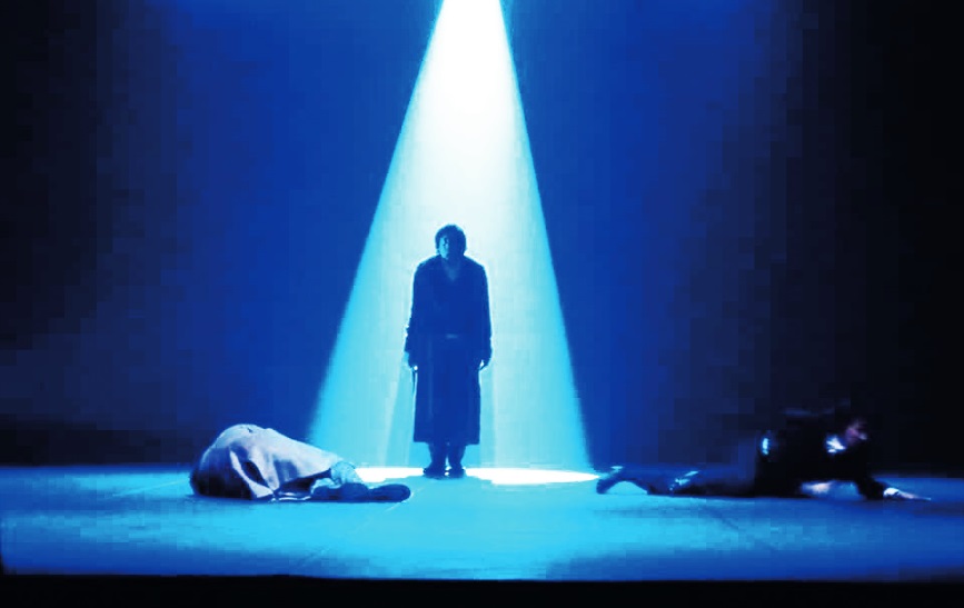 نگاهی به یك نارسایی‌ مهم جشنواره تئاتر فجر / اینجا چراغی روشن است؟ 