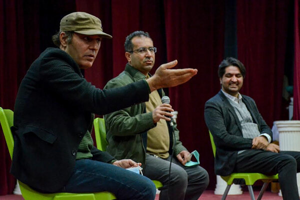 «کیارستمی و عصای گمشده» در آبادان «کیارستمی و عصای گمشده» در آبادان