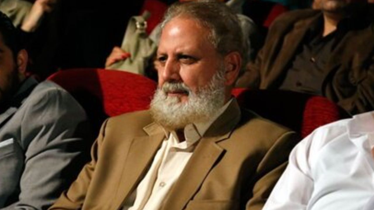 برای بازی در سینما التماس نمی‌کنم