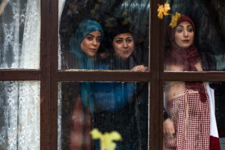 آریا عظیمی‌نژاد موسیقی سریال «باخانمان» را می‌سازد