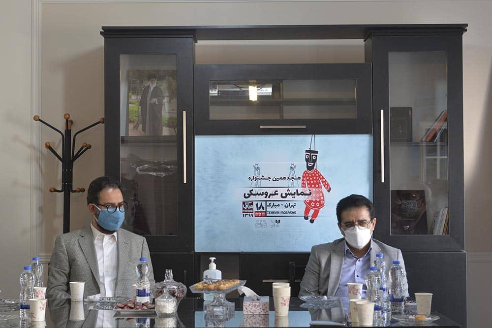 برای گسترش نمایش عروسکی با دیگر نهادها مشارکت می‌کنیم