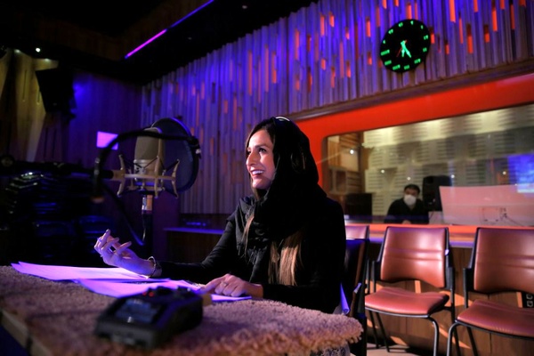 انتشار نسخه ویژه نابینایان فیلم سینمایی جادوگر شهر اُز با صدای شقایق دهقان 