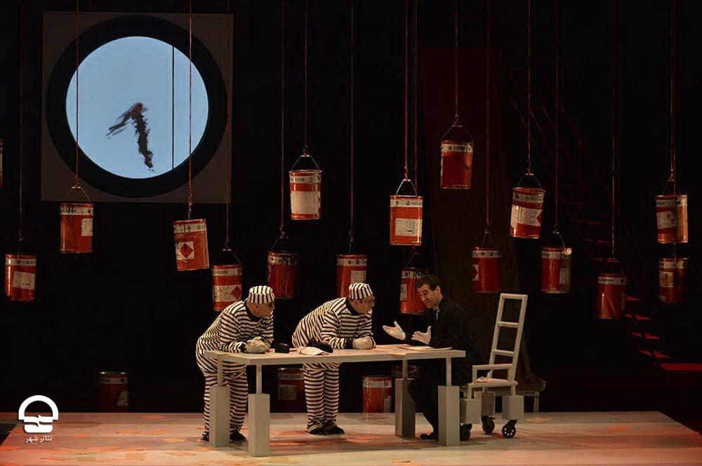 گزارش تصویری- نمایش «گرگاس‌ها» به کارگردانی حمیدرضا نعمیی