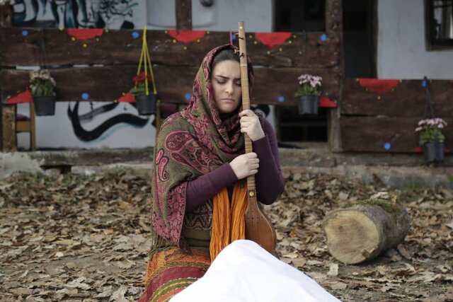  ساخت یک فیلم کوتاه با حضور بیژن و هانا کامکار