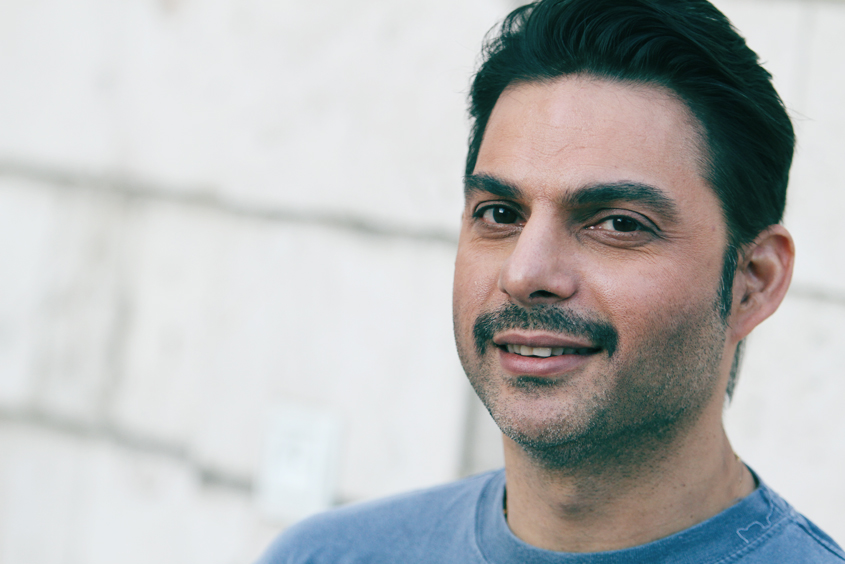 انتقاد پیمان معادی از رییس جمهور فرانسه/ چه کسی بی‌هویت است؟ 