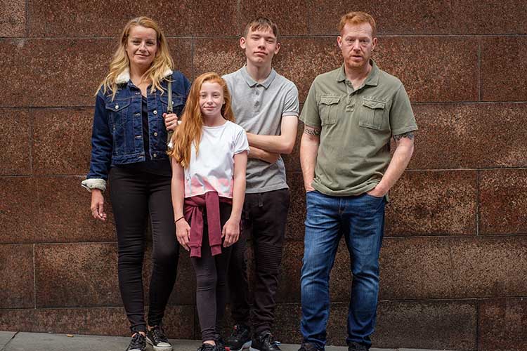 تریلر فیلم متاسفیم جا ماندی ساخته کن لوچ