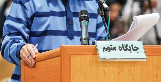 تهیه‌کننده سینما یا بازیگر میدان تهاترها؟