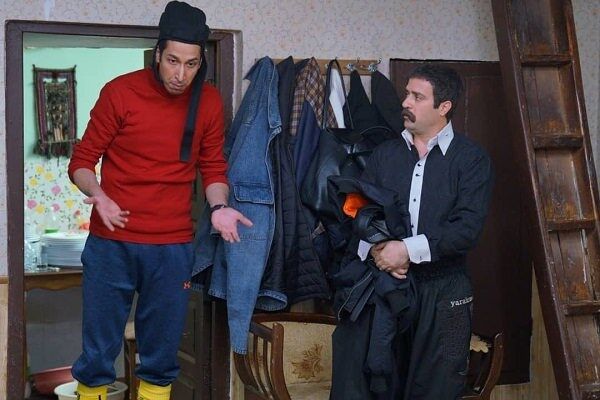 یک دهه با «معمولی»ها؛ چرا پایتخت ۶ توی ذوق مخاطب زده است؟  یک دهه با «معمولی»ها؛ چرا پایتخت ۶ توی ذوق مخاطب زده است؟