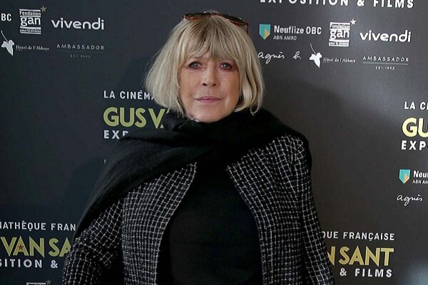 یک خواننده دیگر در بیمارستان/ مرین فیت‌فول برای کرونا بستری شد