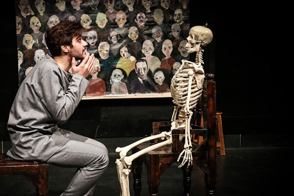 تئاترهایی که با «بلیت‌فروشی» پیشقدم شدند/ مخاطب استقبال می‌کند؟