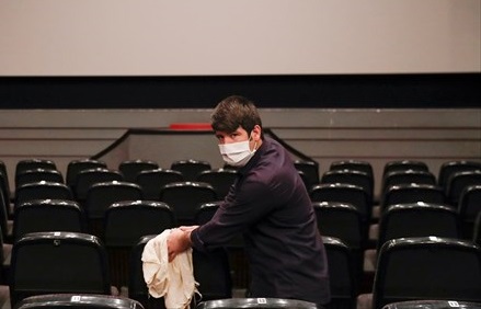 درباره بازگشایی سینماها/ يكِ چهارِ نود و نه