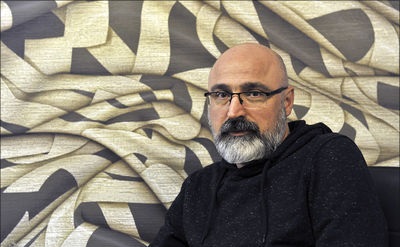 توپ در زمین تئاتری‌ها / از جیب بگذارید و روی صحنه بروید 