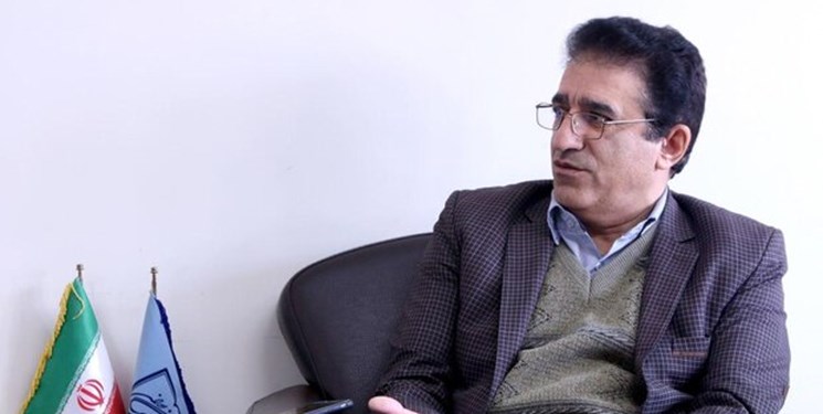 قادر آشنا: برپایی جشنواره فجر در اولویت است /ملاحظات صدور مجوزهای تئاترِ آن لاین و صحنه ای چیست؟